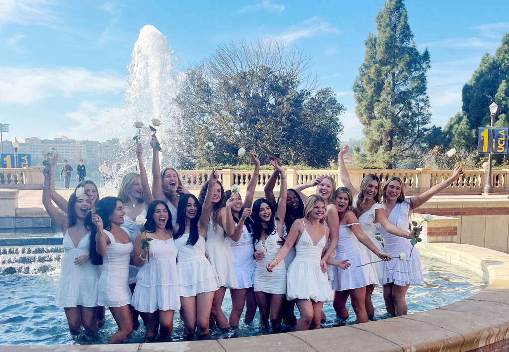 Delta Gamma pledges in Royce Fountain November 2024